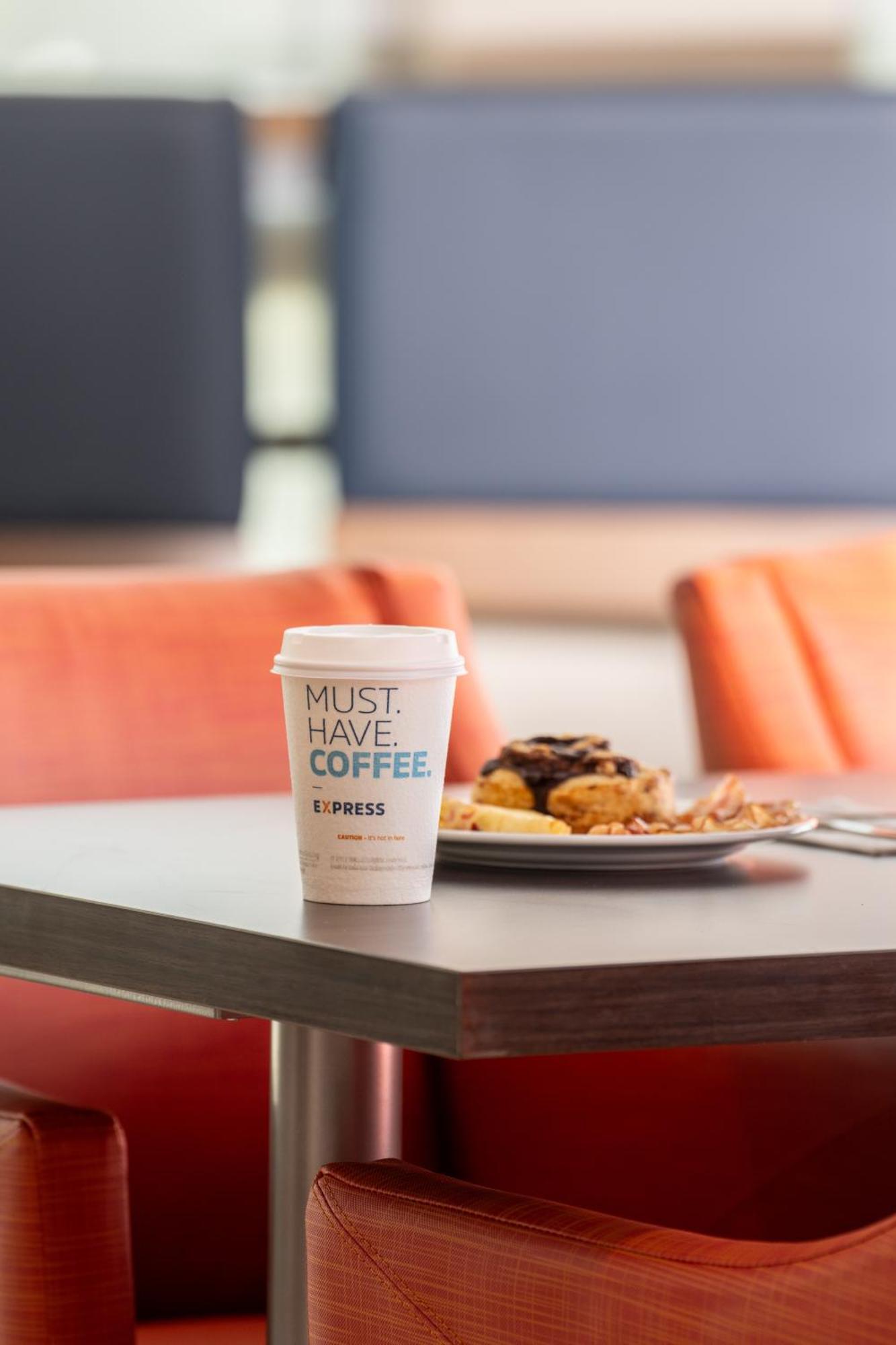 Holiday Inn Express & Suites Fort Walton Beach - Eglin Area By Ihg Buitenkant foto