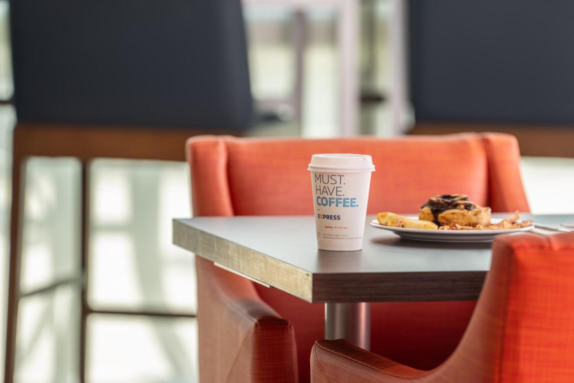 Holiday Inn Express & Suites Fort Walton Beach - Eglin Area By Ihg Buitenkant foto