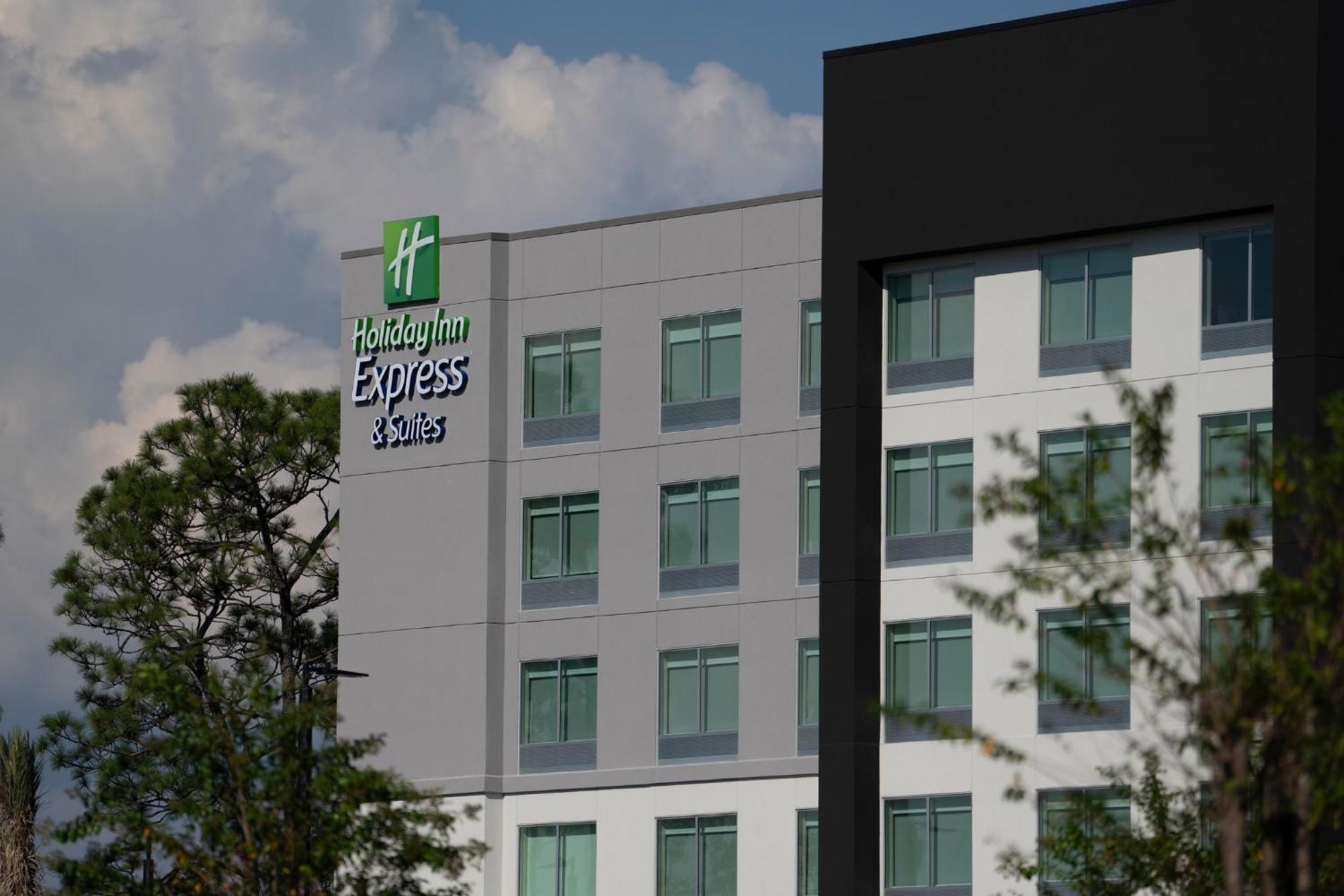 Holiday Inn Express & Suites Fort Walton Beach - Eglin Area By Ihg Buitenkant foto