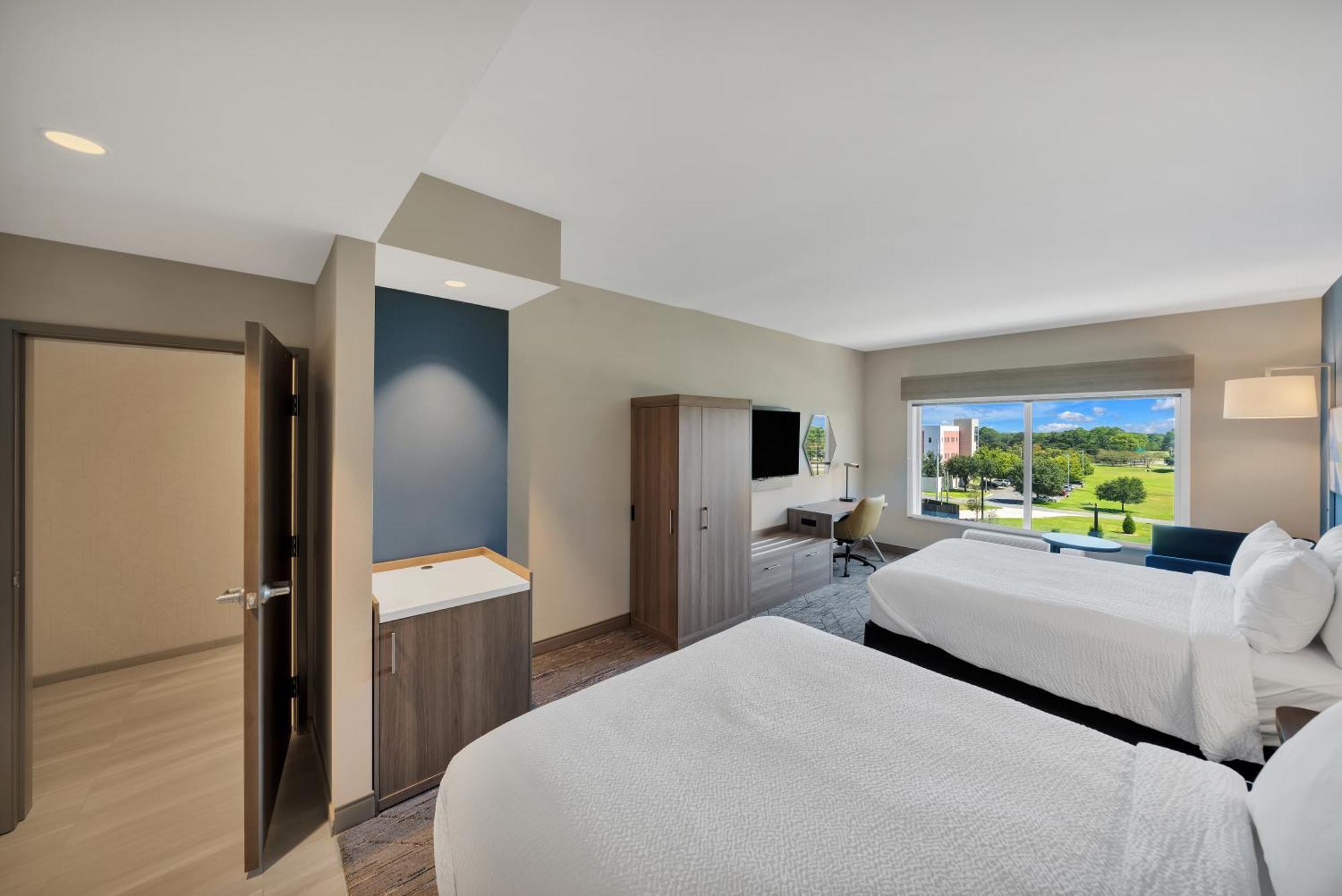 Holiday Inn Express & Suites Fort Walton Beach - Eglin Area By Ihg Buitenkant foto